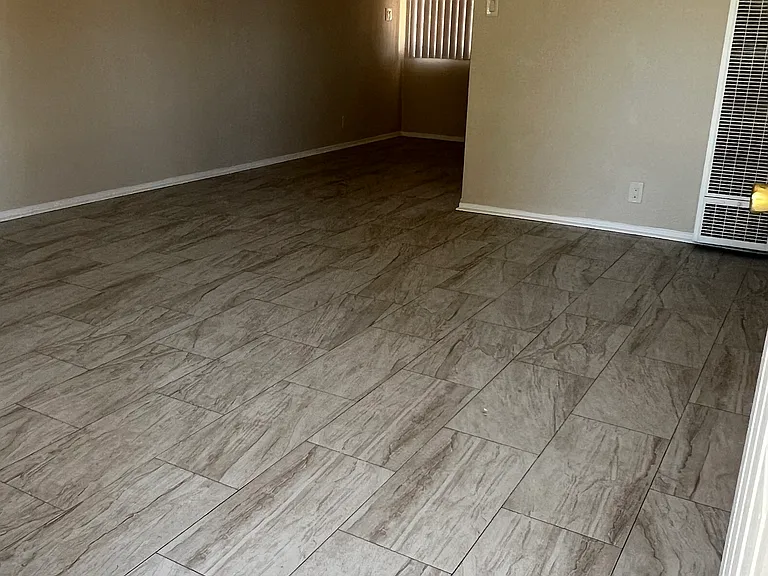 532 Oasis Dr — Photo 9