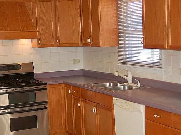 4th image of 14912 Avenida Del Este St