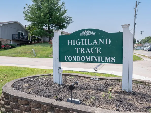 105 Highland Trce, Highland Heights, KY 41076