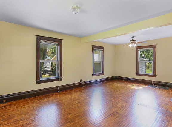 5th image of 281 E Slater Ave