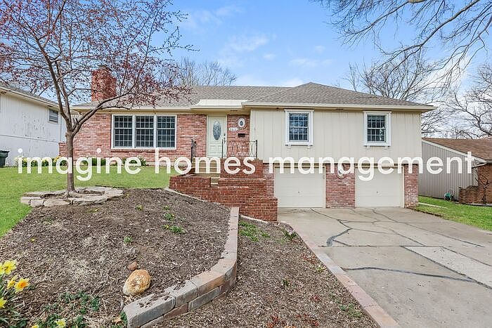 1st image of 9612 W 93rd St