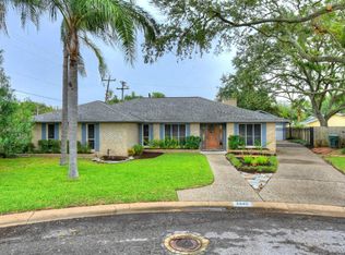 2849 Dominique Dr, Galveston, TX 77551