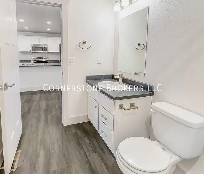 102 Parkview Ct #A — Photo 9