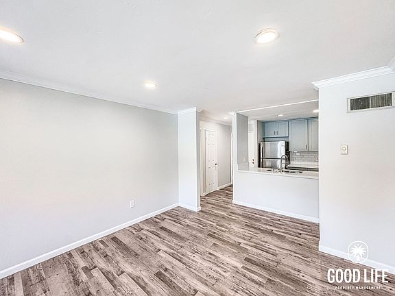 4th image of 3440 Lebon Dr APT 4118