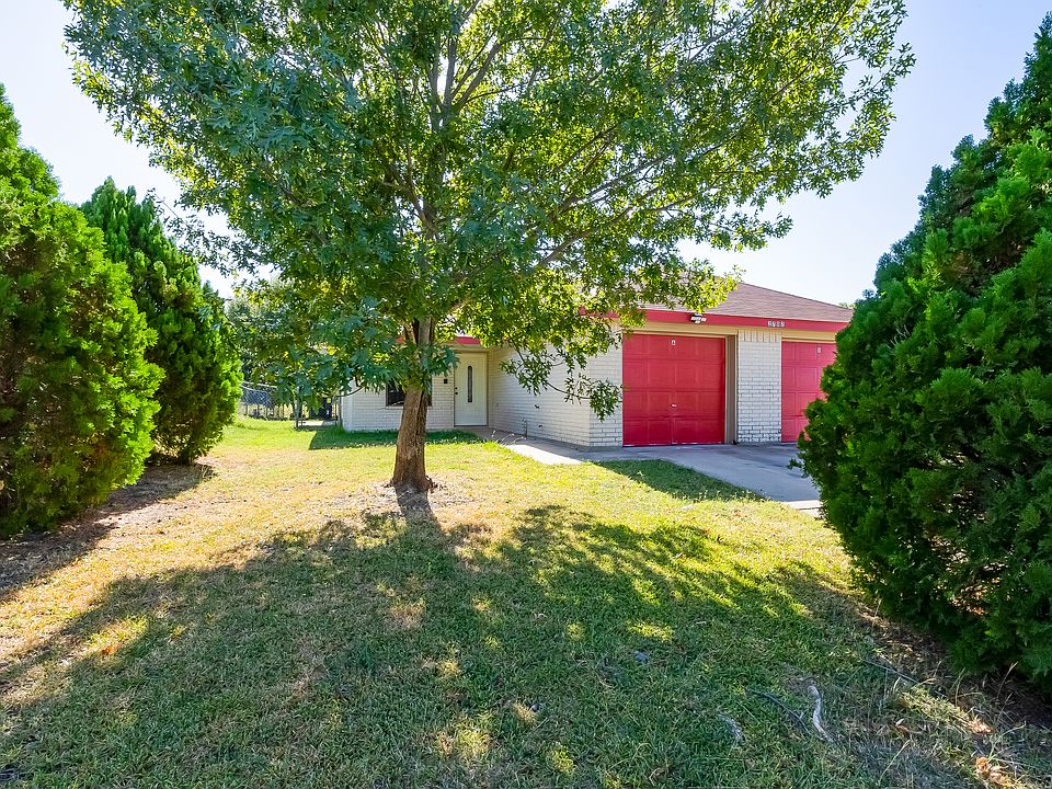 1st image of 2702 Alma Dr #A