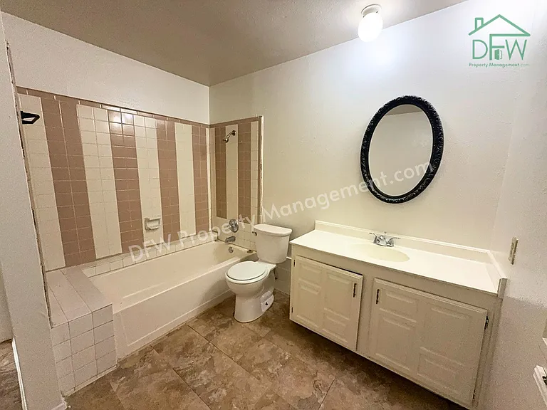 1336 Burmeister Rd — Photo 15