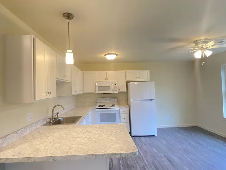 2965 W Old State Rd #204 — Photo 3