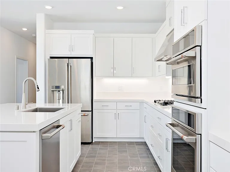 27399 Fox Den Pl — Photo 11