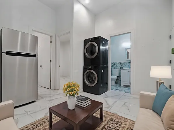 623 Union Avenue image 1 of 9