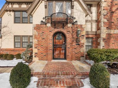 1234 Huntington Rd, Kansas City, MO, 64113