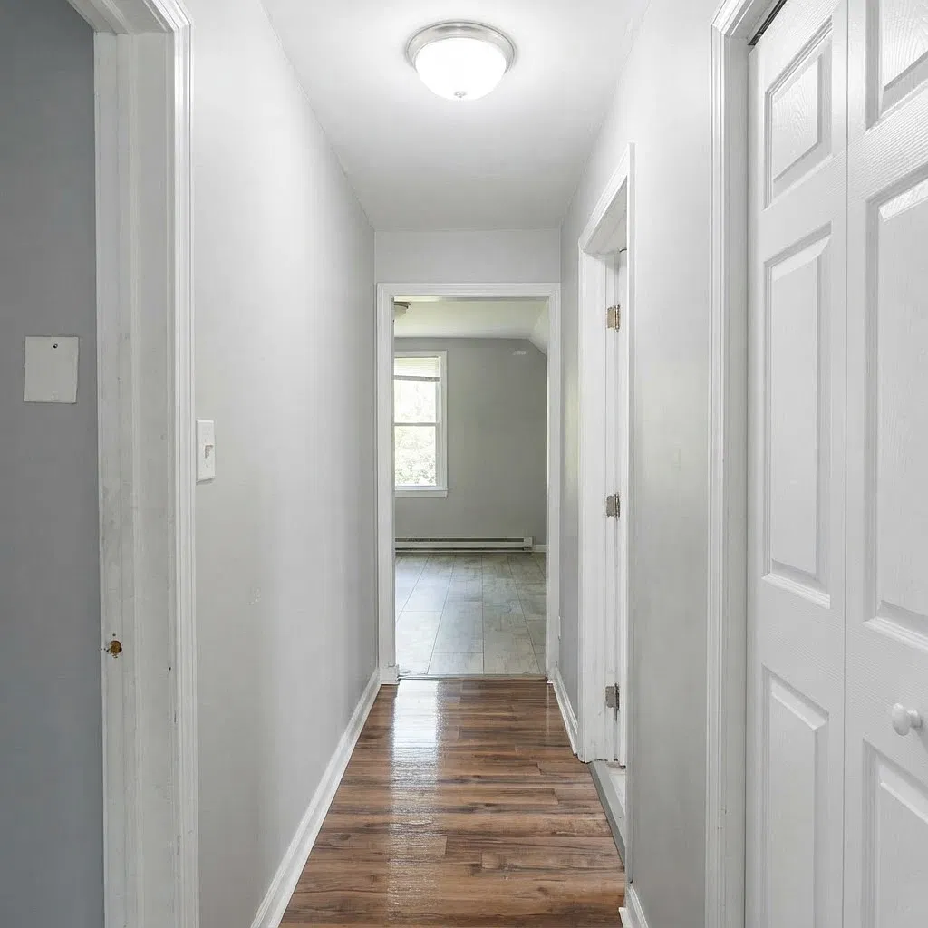 3 bed, 1152 sqft, $1,800 — Photo 4