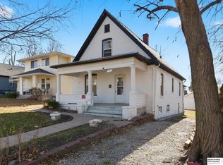 2933 Charles St, Omaha, NE 68131