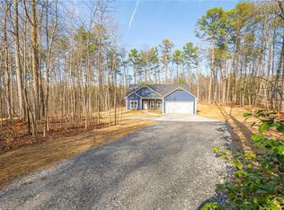 100 Kings Crossing Dr, Dawsonville, GA 30534