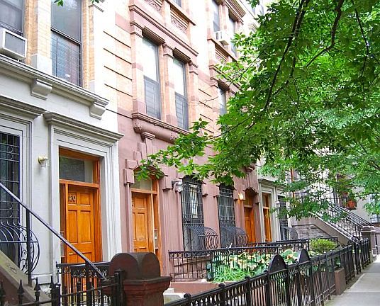 2nd image of 120 W 111th St