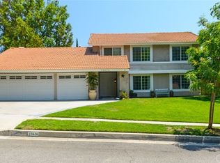 22626 Town Crier Rd, Calabasas, CA 91302