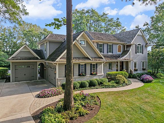 2nd image of 622 Innsbruck Ct