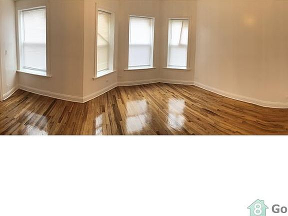 4th image of 431 N Hamlin Ave #1
