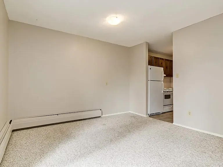 4810 60th St — Photo 33