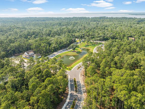 2nd image of 3 Glade Blvd