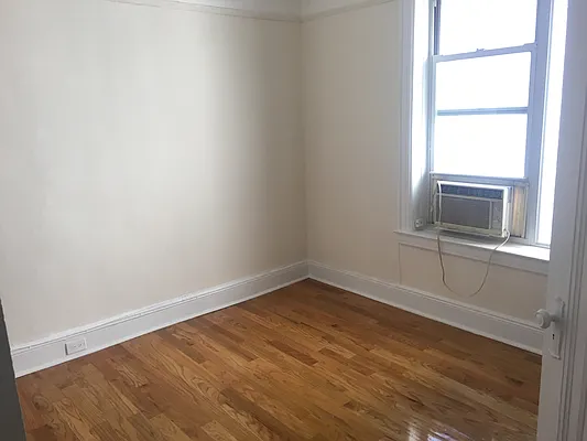 Rented by Sterling Realty Solution Inc | media 3