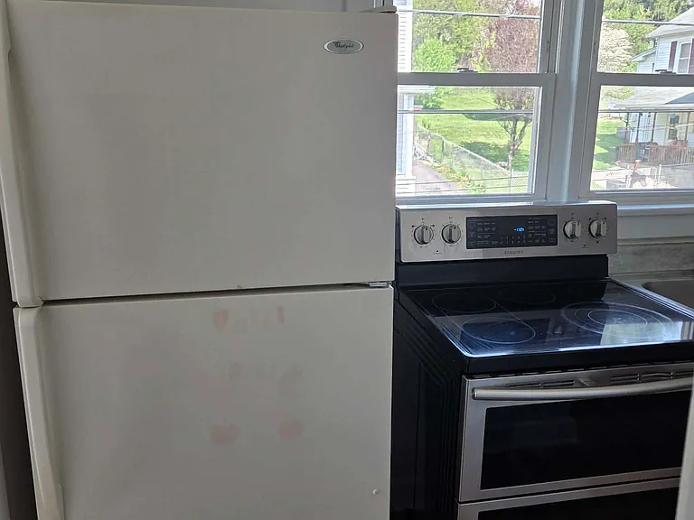 404 Walnut St #A — Photo 13