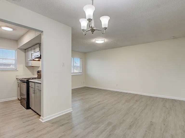 Highpoint North — Photo 30