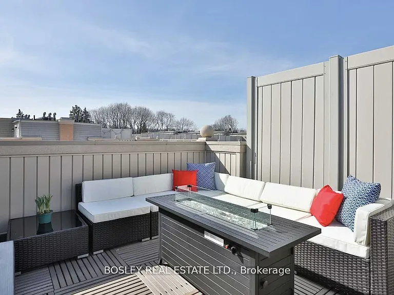45 Hargrave Ln #148 — Photo 29