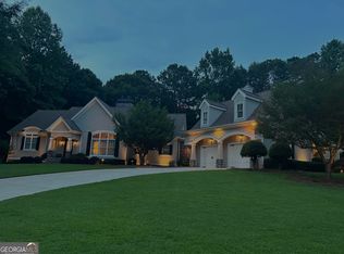 135 Island Cove Dr, Newnan, GA 30263