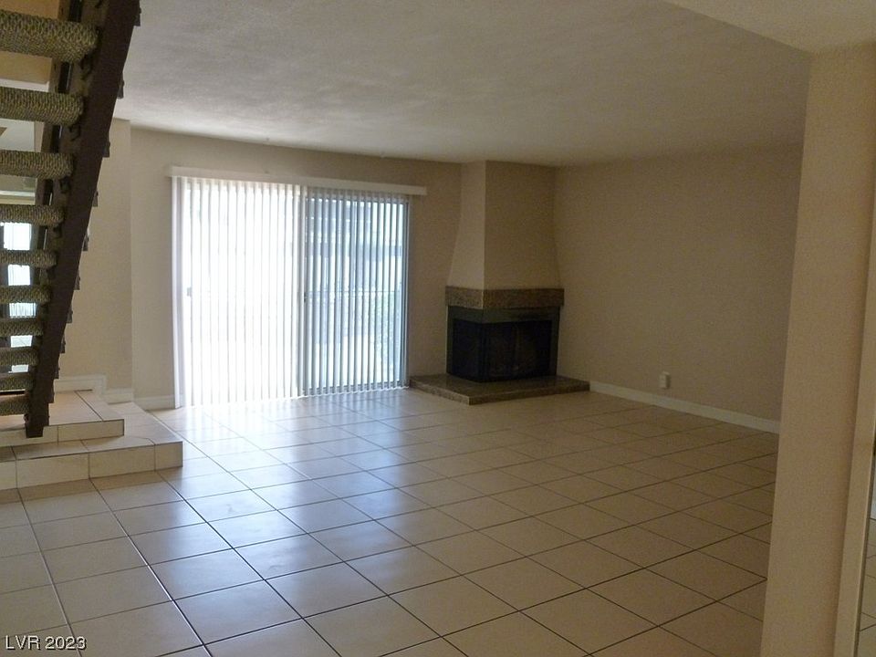 1st image of 706 Fernwood Ln