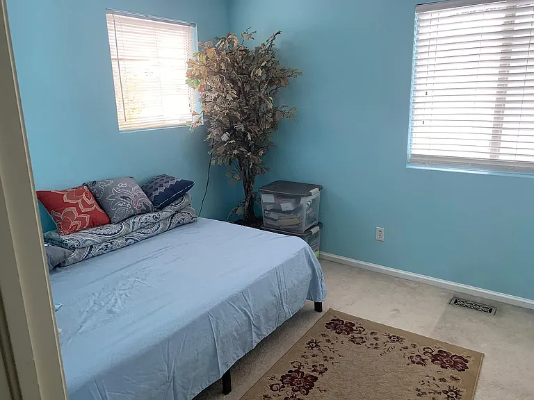 1149 Fall River Cir — Photo 27