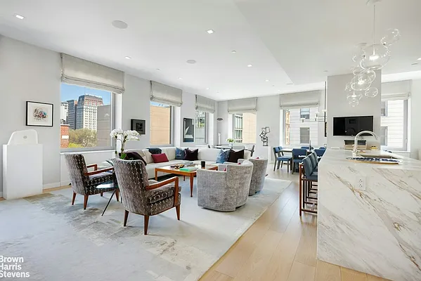 Living room, photo 1