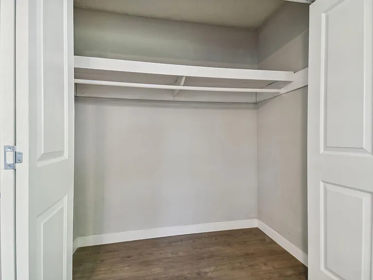 535 W Palmeden Dr — Photo 23