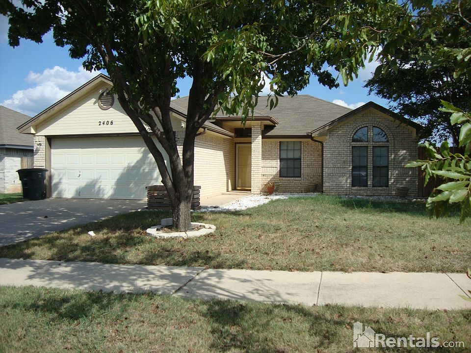 1st image of 2406 Pixton Dr