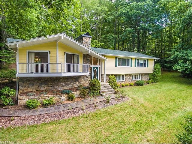 1st image of 40 Blueberry Ln