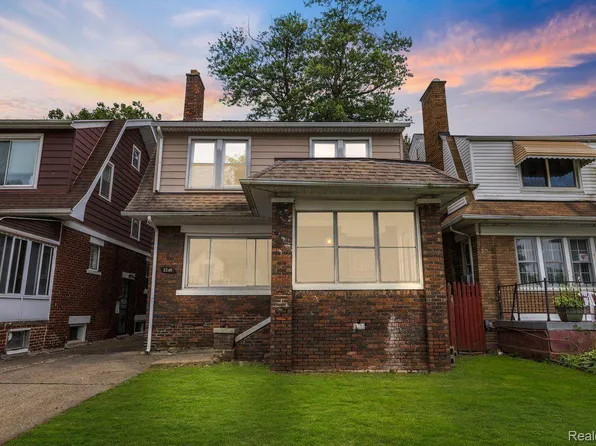 2245 Collingwood St, Detroit, MI 48206