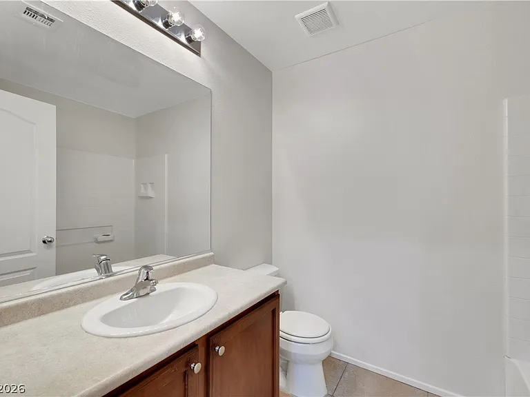 9036 Silken Crests Ct — Photo 16