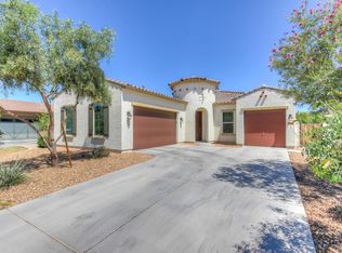 2858 E Ridgewood Ln, Gilbert, AZ 85298