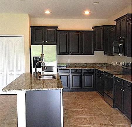 5th image of 6152 Sunset Isle Dr