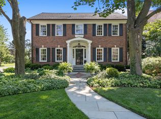 235 N Washington St, Hinsdale, IL 60521