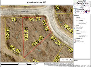 302 Austin Cir, Lake Ozark, MO 65049