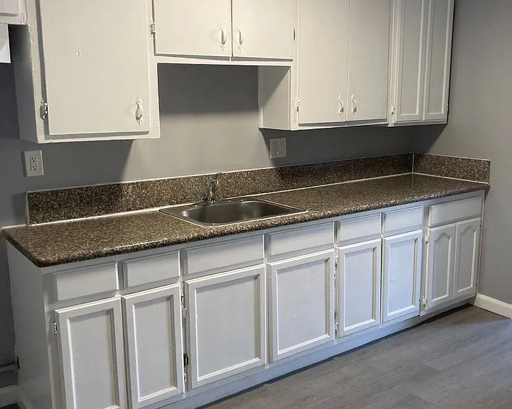 5309 Maywood Ave #2 — Photo 2