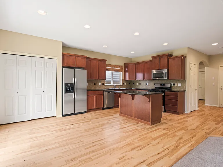 613 195th St SE — Photo 11