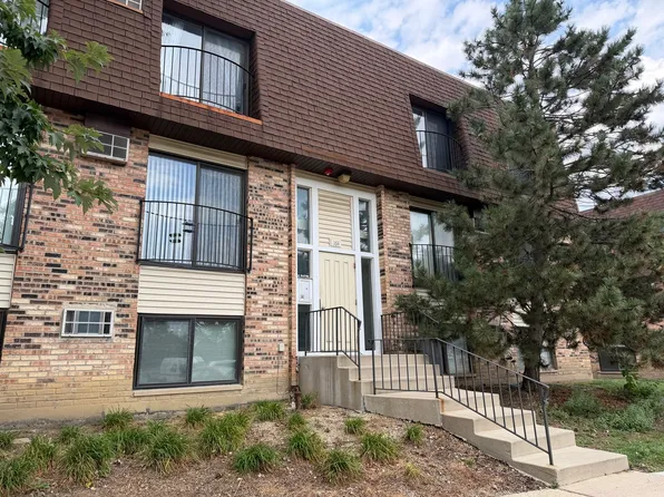164 S Waters Edge Dr APT 201, Glendale Heights, IL 60139
