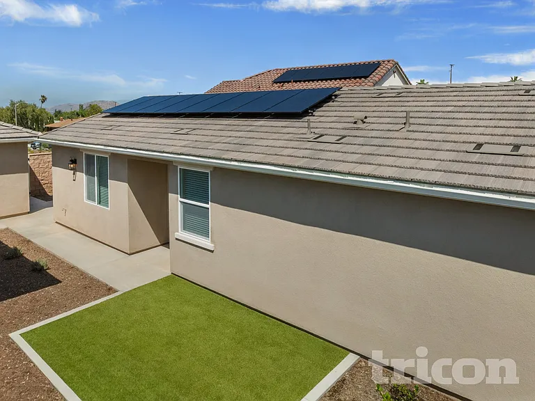 680 Susanne St #2 — Photo 16
