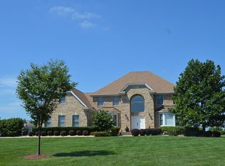5 Lauren Ln, Hamilton, NJ 08620