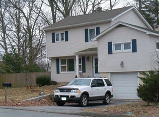129 Warner St, Groton, CT 06340