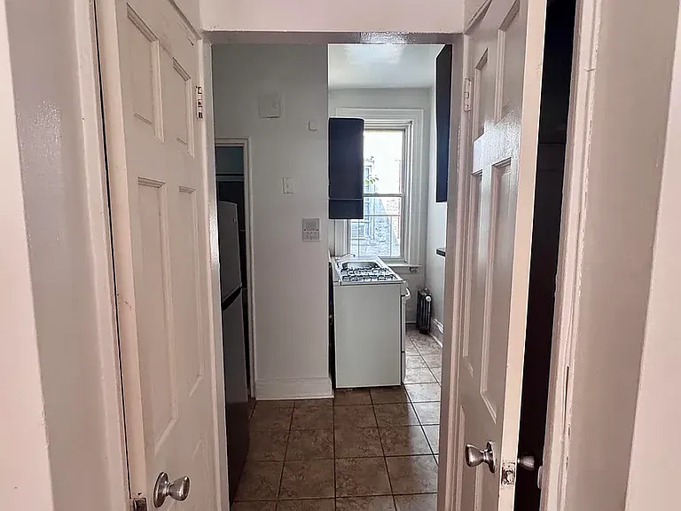 879 Saint Johns Pl #3F — Photo 5