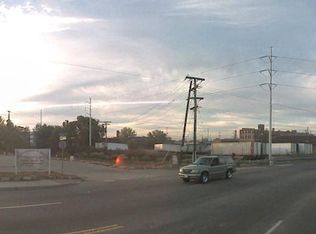 52 Hull St, Ansonia, CT 06401