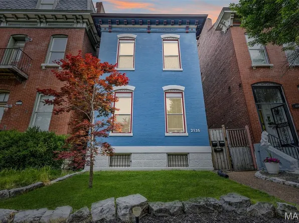2135 Sidney St, Saint Louis, MO 63104