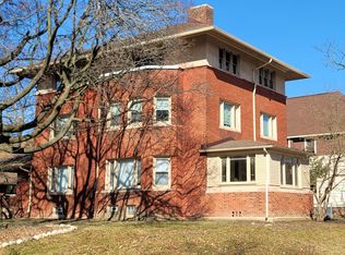 3307 N Summit Ave, Milwaukee, WI 53211